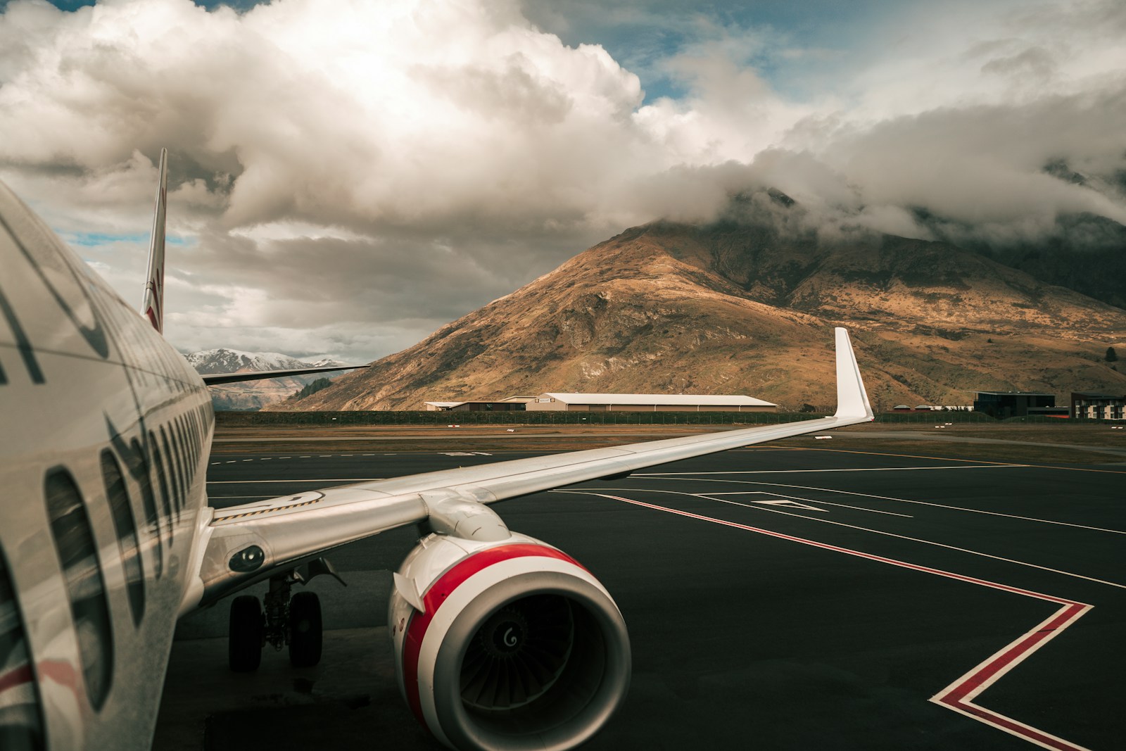 Air New Zealand airliner on the Queenstown / Frankton runway